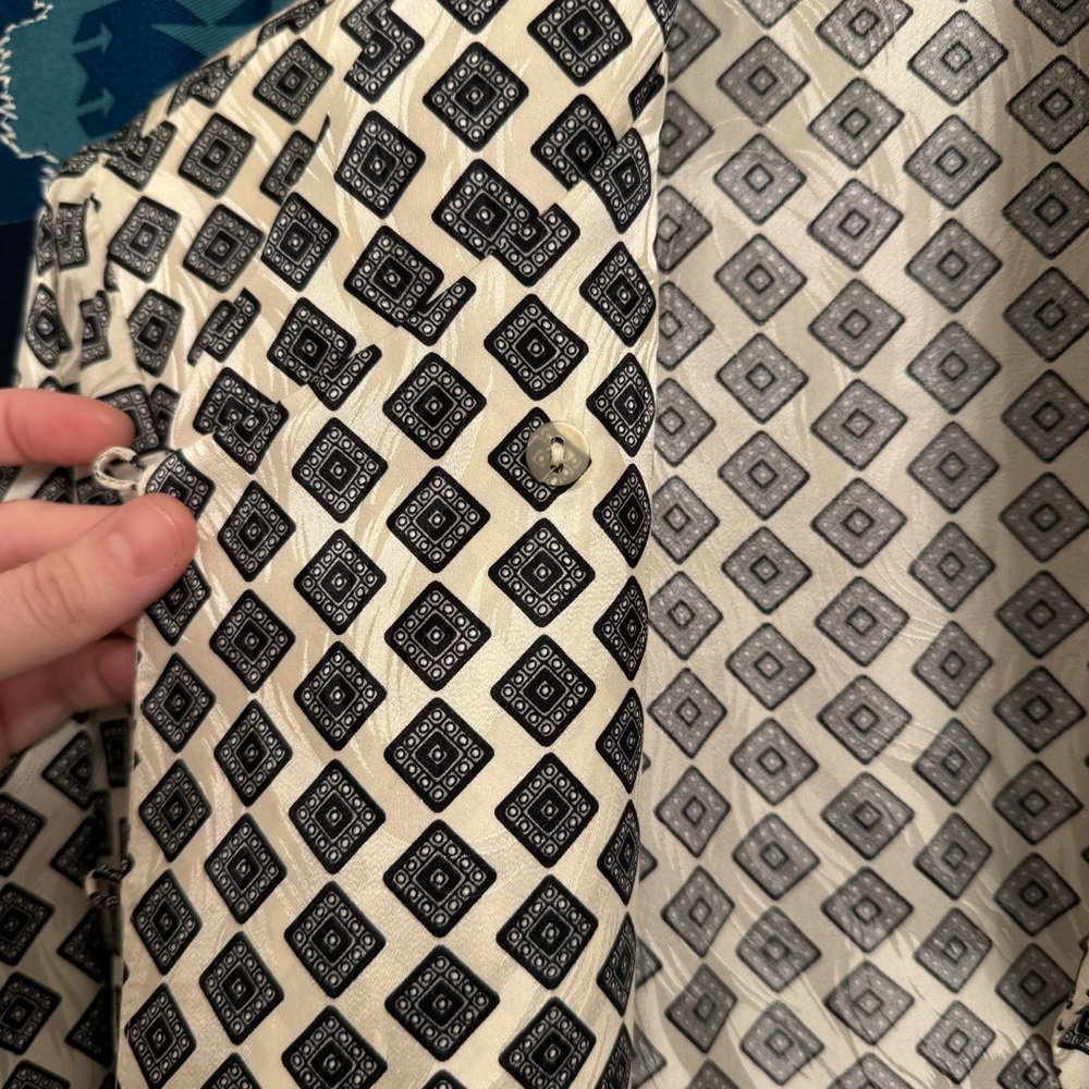 VALERIE STEVENS Vintage Black & Cream Geometric Silk Kimono-Style Blouse - Picture 7 of 13
